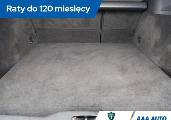 Volvo V50 cena 23700 przebieg: 189764, rok produkcji 2009 z Człuchów małe 211